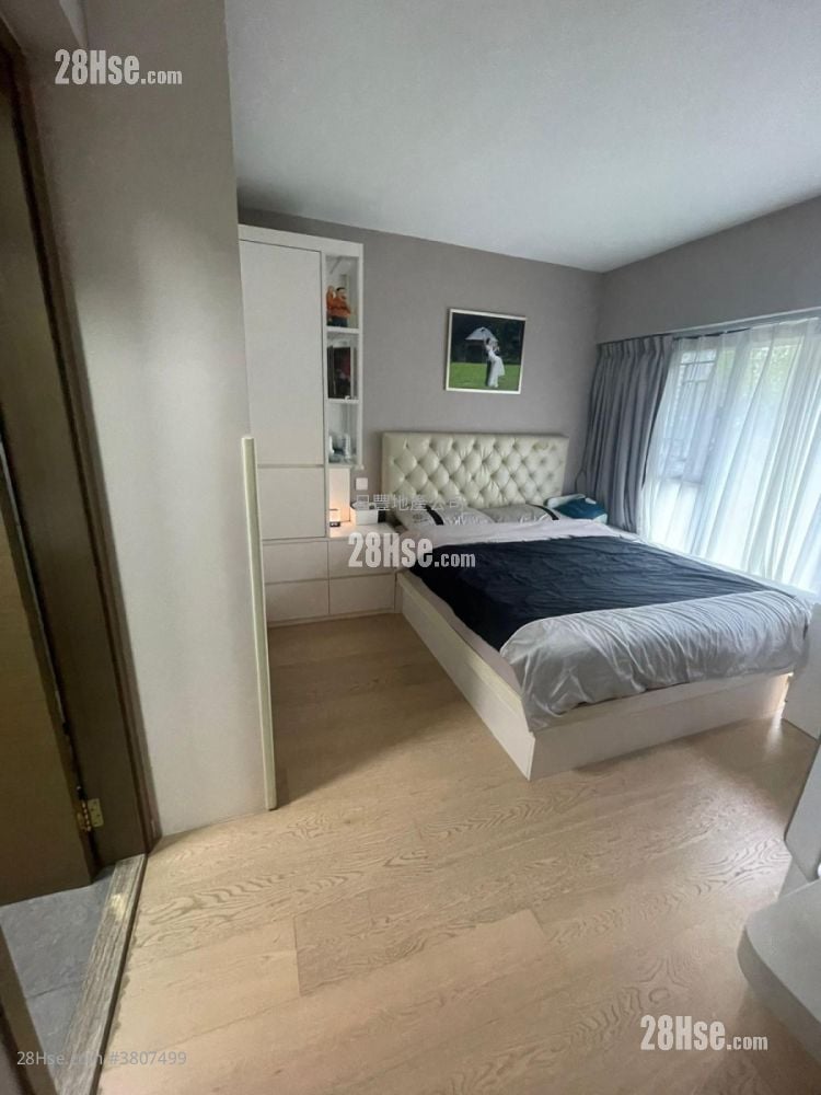 贺龙居 售盘 3 房 , 2 浴室 664 平方尺