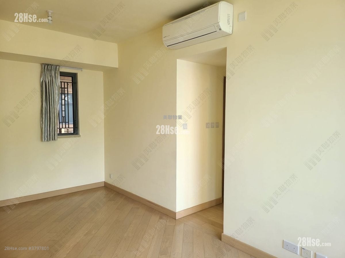 Grand Yoho Rental 3 Bedrooms , 1 Bathroom 596 ft²