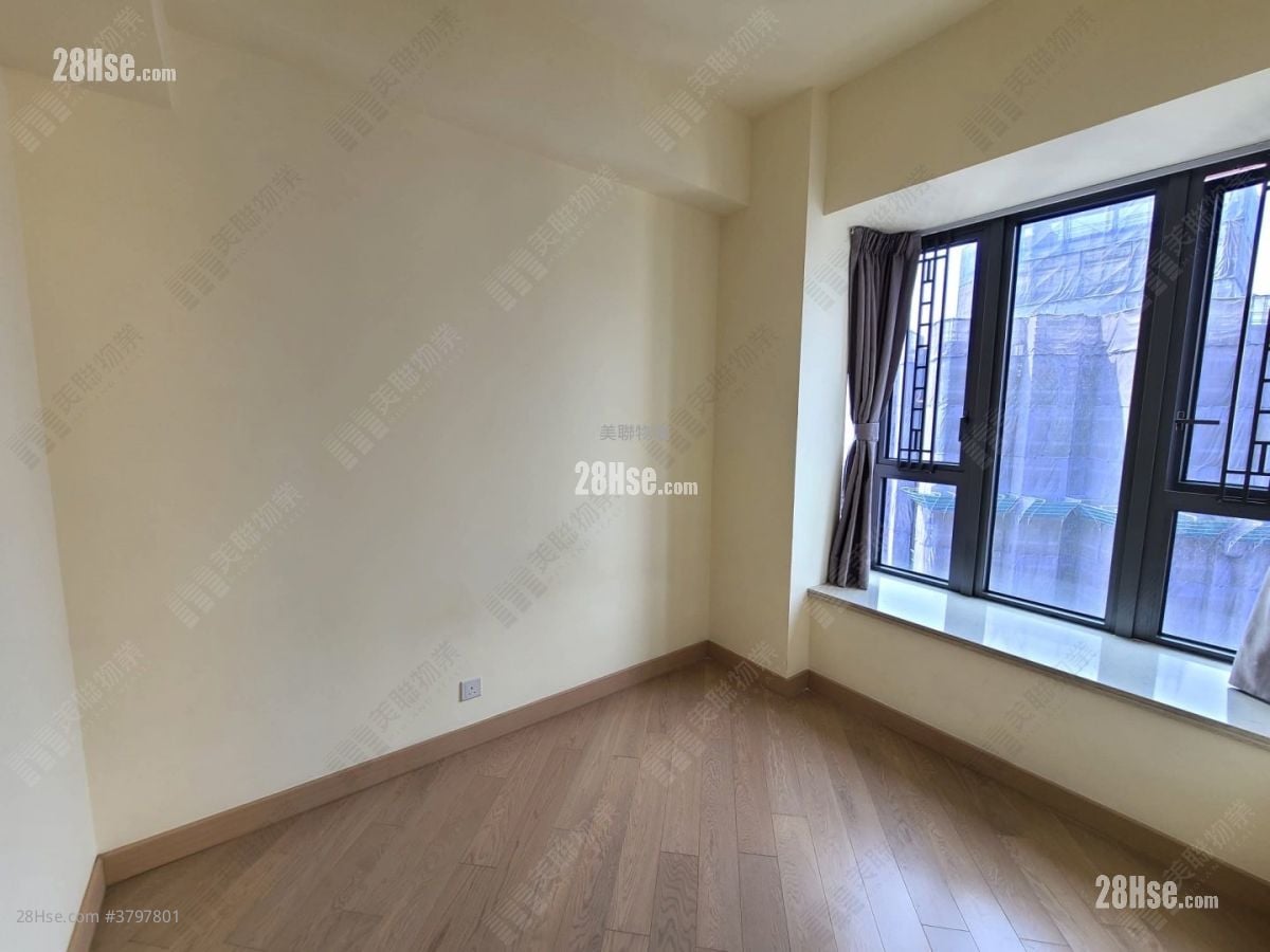 Grand Yoho Rental 3 Bedrooms , 1 Bathroom 596 ft²