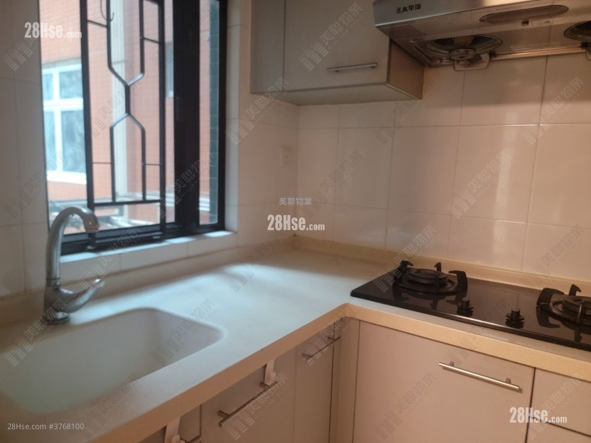 Jade Court Sell 2 Bedrooms 385 ft²