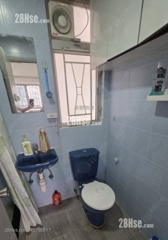 Hong Lai Garden Sell 2 Bedrooms 363 ft²