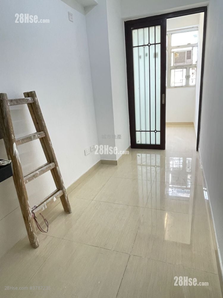 单幢楼房 租盘 1 房 , 1 浴室 150 平方尺