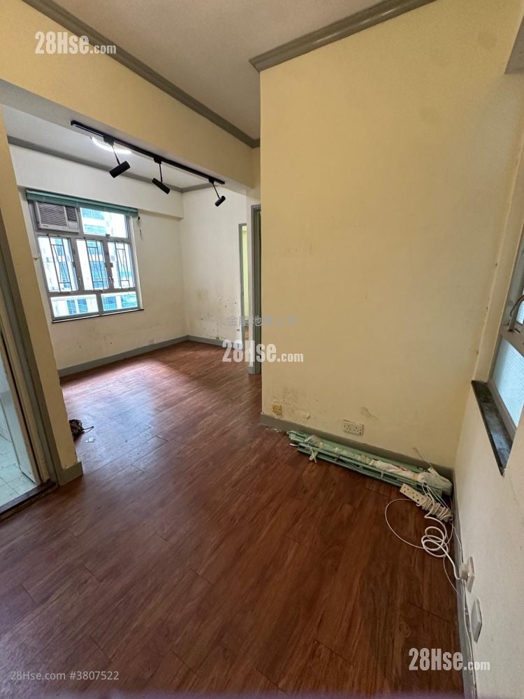 维新大厦 售盘 2 房 , 1 浴室 371 平方尺