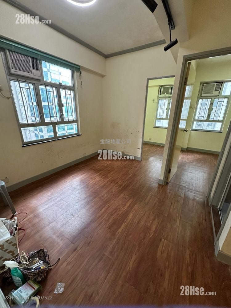 维新大厦 售盘 2 房 , 1 浴室 371 平方尺