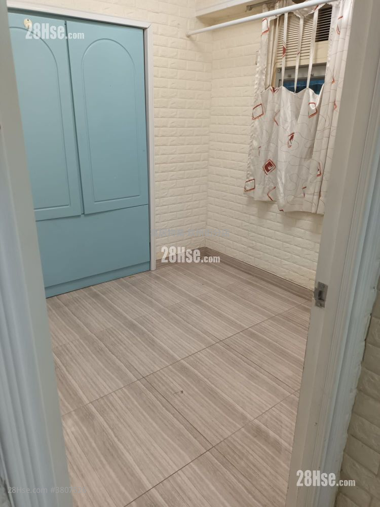 Wonder Building Sell 2 Bedrooms , 1 Bathroom