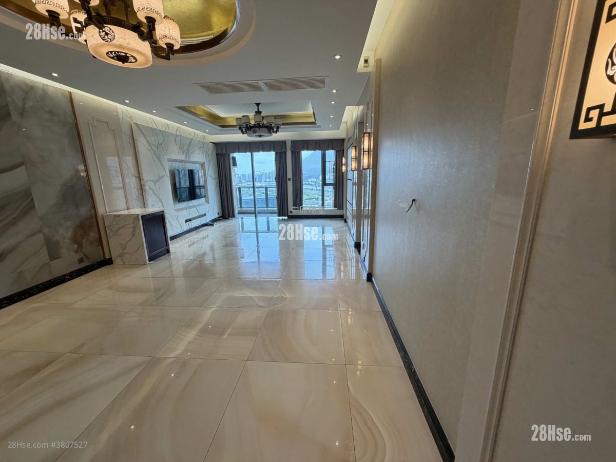 The Palazzo Rental 4 Bedrooms , 3 Bathrooms 1,461 ft²