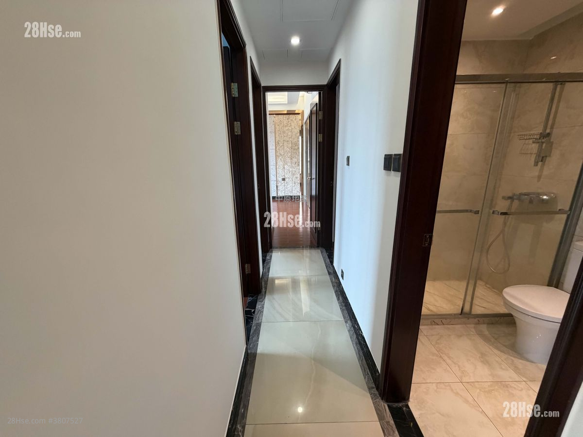 The Palazzo Rental 4 Bedrooms , 3 Bathrooms 1,461 ft²