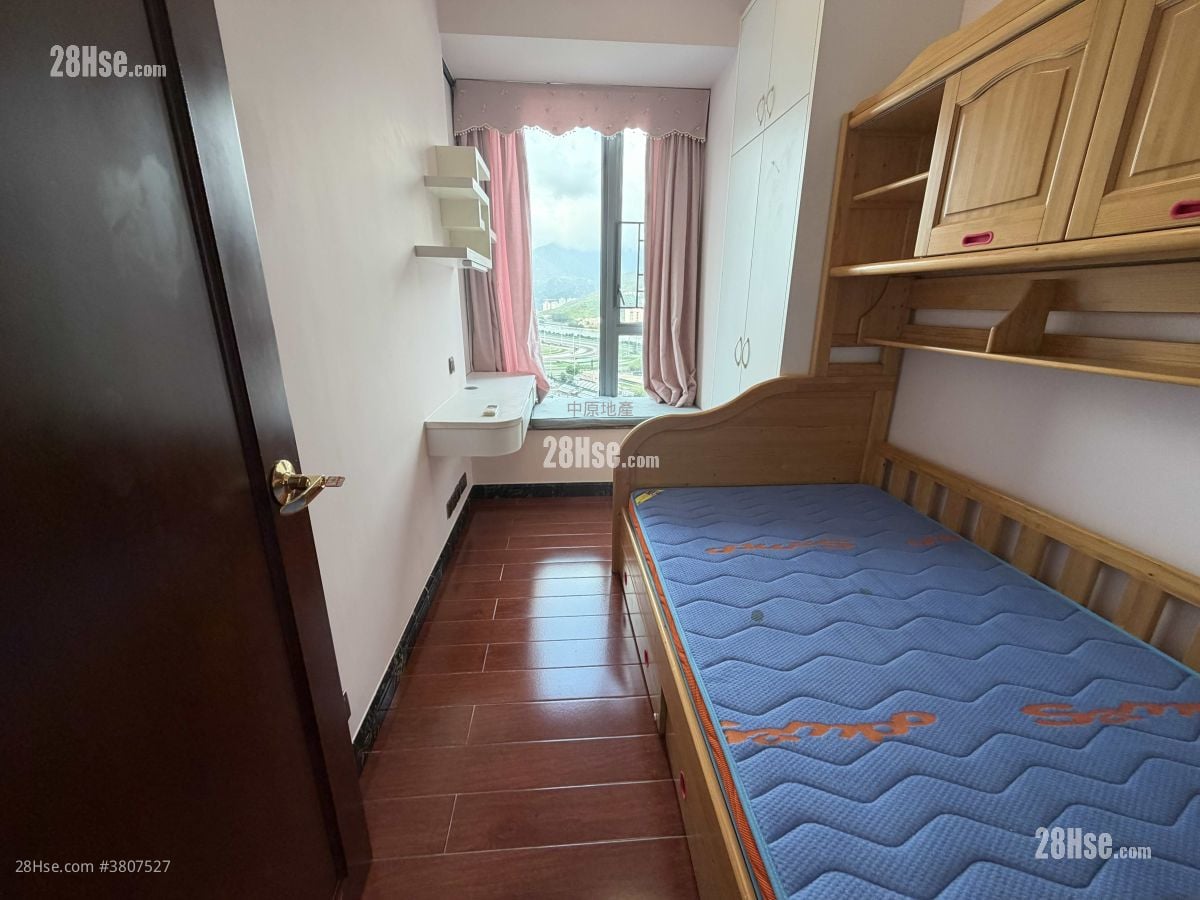 The Palazzo Rental 4 Bedrooms , 3 Bathrooms 1,461 ft²