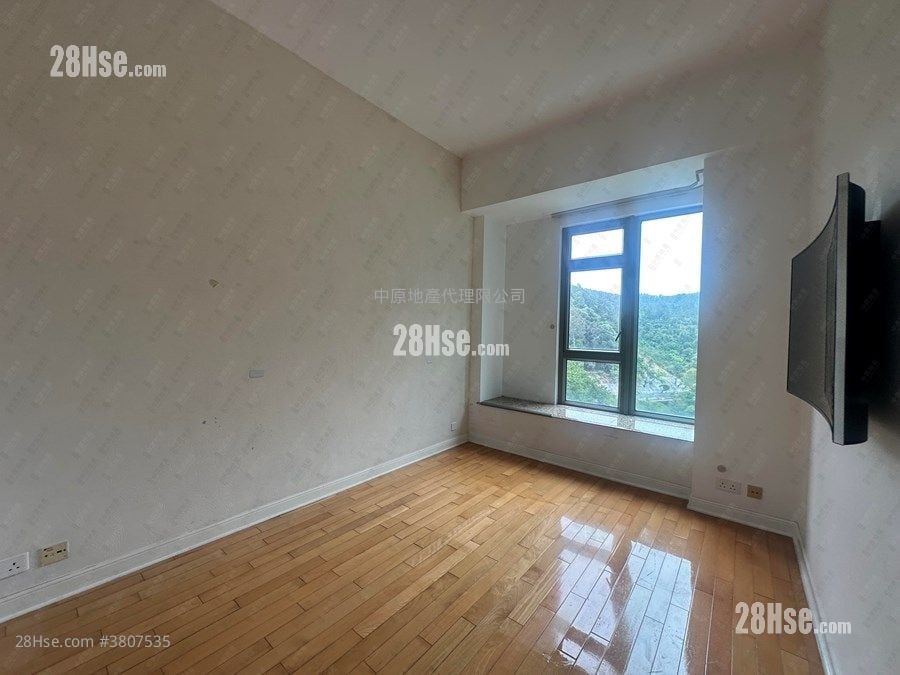 朗逸峰 租盤 3 房 , 2 浴室 966 平方呎