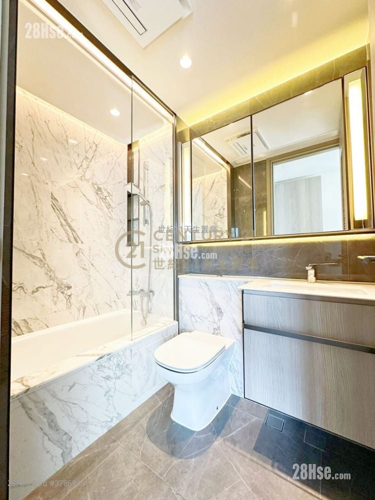 上源 租盘 4 房 , 2 浴室 829 平方尺