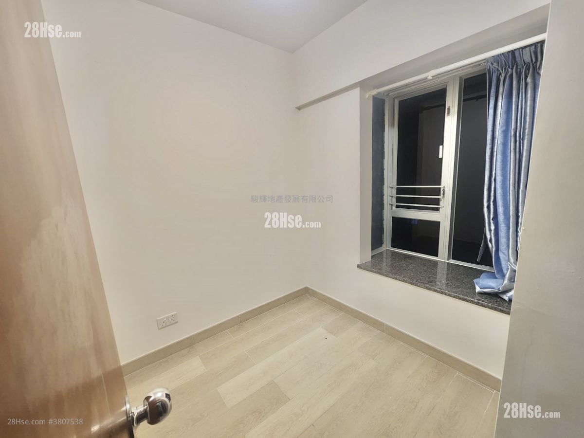 Fa Yuen Plaza Rental 2 Bedrooms , 1 Bathroom 322 ft²