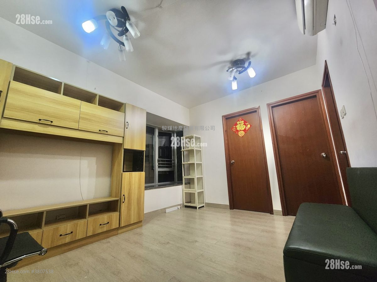 Fa Yuen Plaza Rental 2 Bedrooms , 1 Bathroom 322 ft²