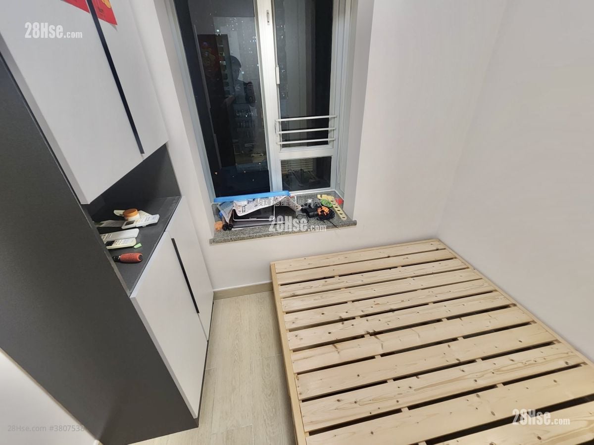 Fa Yuen Plaza Rental 2 Bedrooms , 1 Bathroom 322 ft²