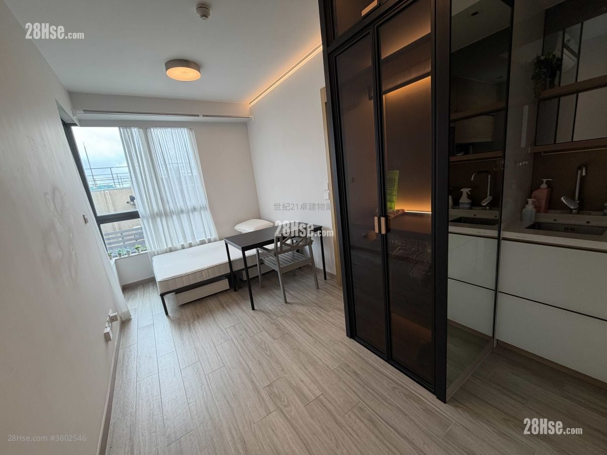 Arbour Rental Studio , 1 Bathroom 233 ft²