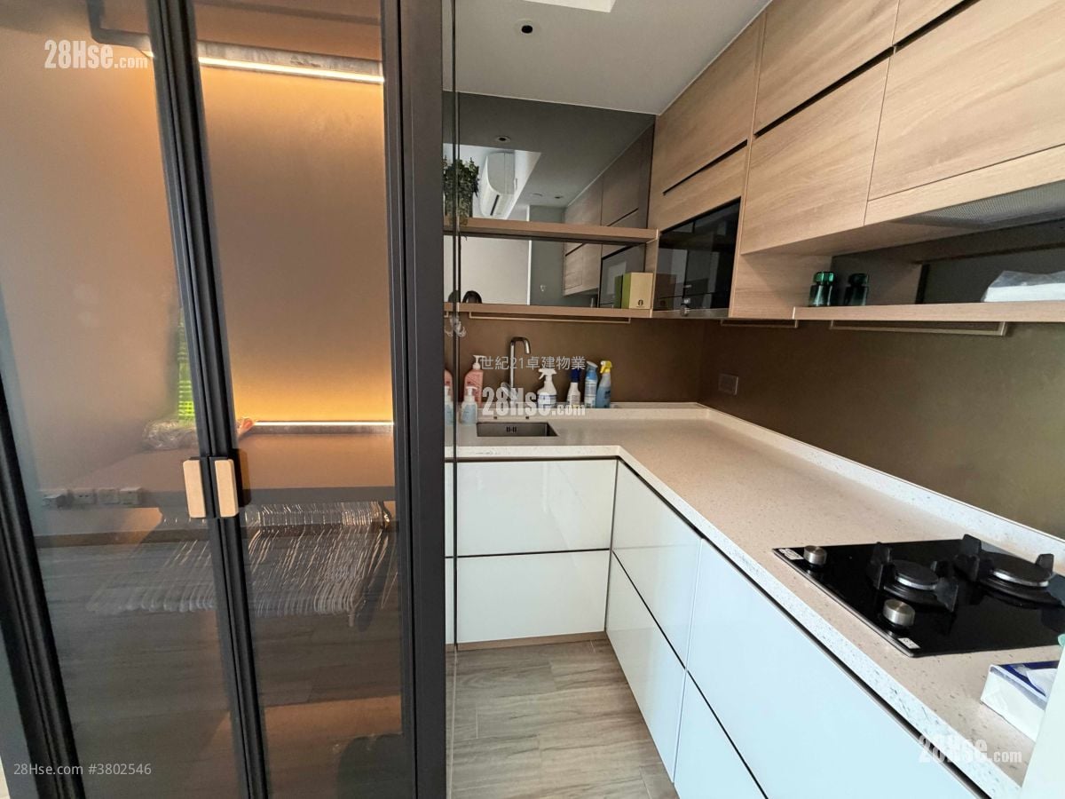 Arbour Rental Studio , 1 Bathroom 233 ft²