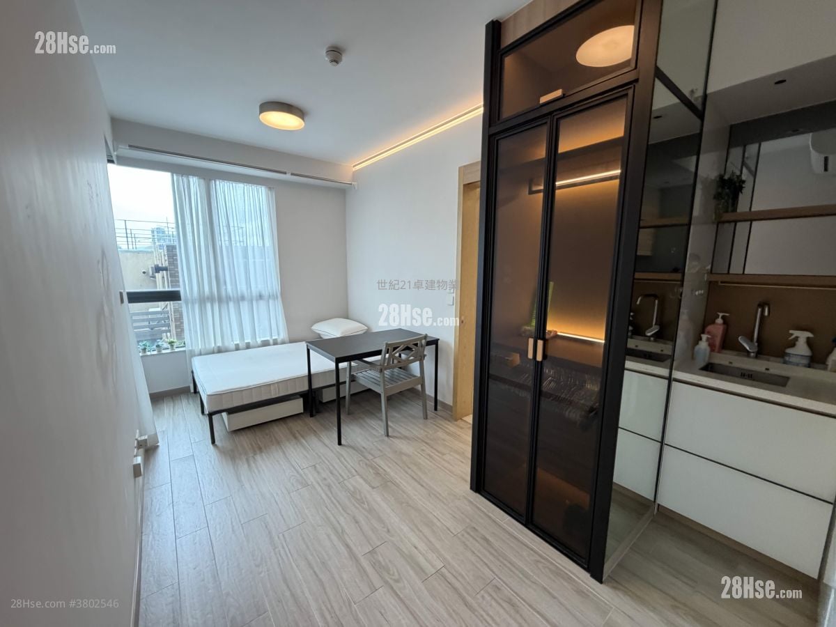 Arbour Rental Studio , 1 Bathroom 233 ft²