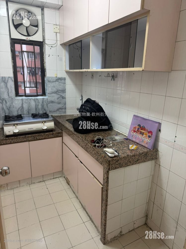 Richmond Court Sell 2 Bedrooms , 1 Bathroom 344 ft²