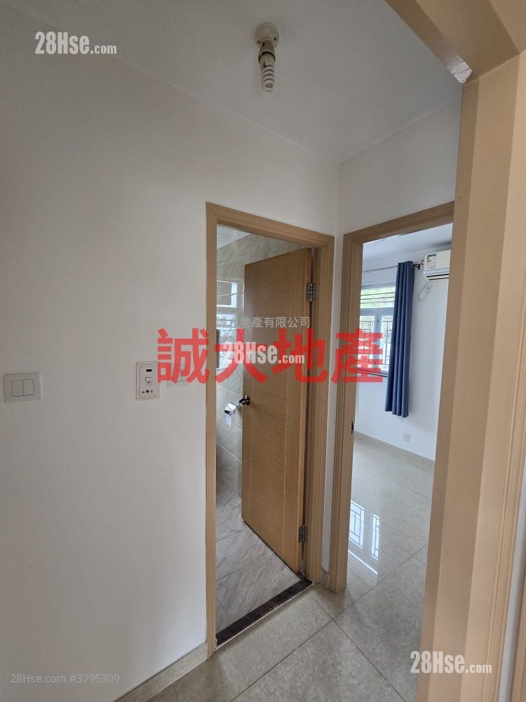 Village Rental 3 Bedrooms 700 ft²