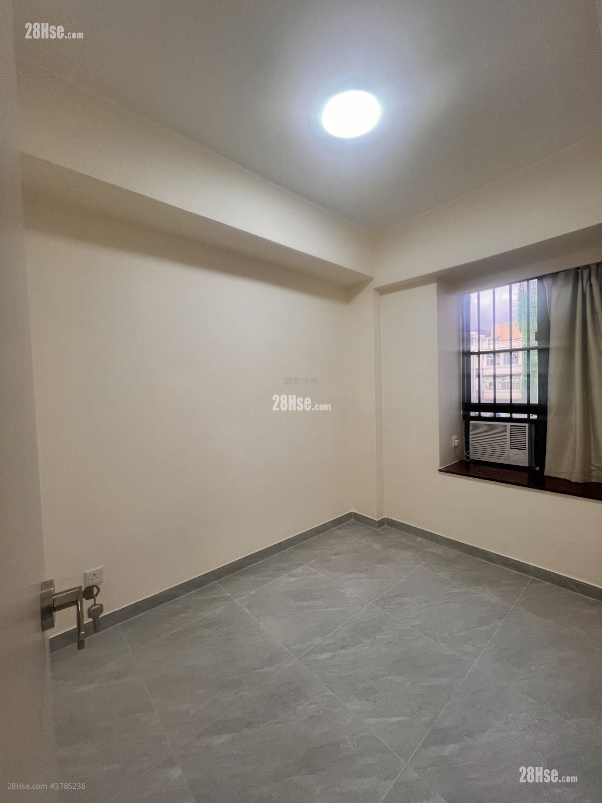 金城大厦 租盘 2 房 , 1 浴室 379 平方尺