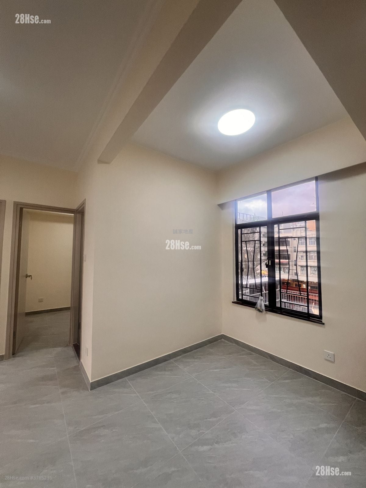 金城大厦 租盘 2 房 , 1 浴室 379 平方尺