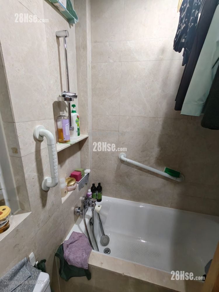 现崇山 售盘 2 房 526 平方尺