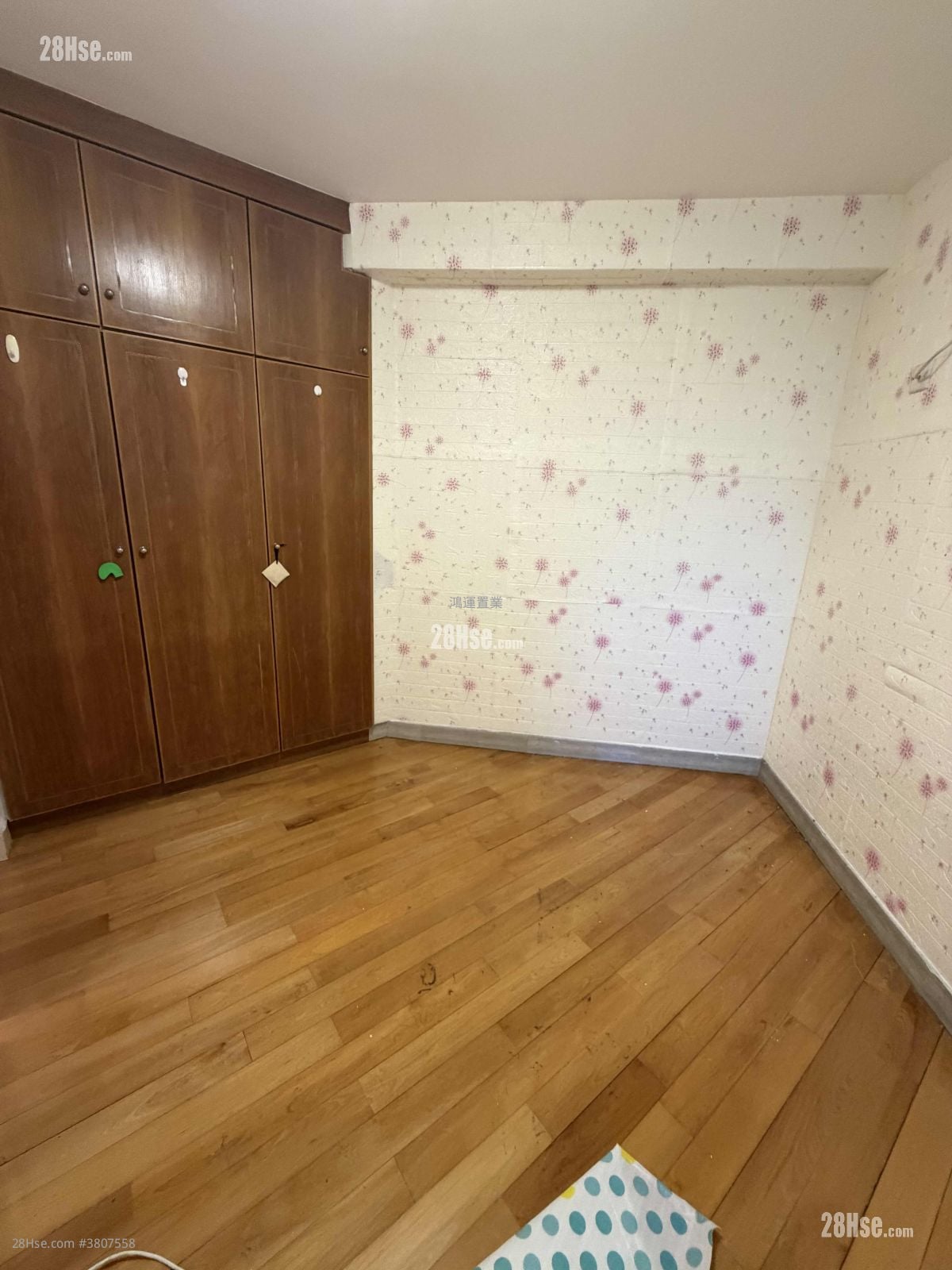 煜明苑 售盘 3 房 , 1 浴室 651 平方尺