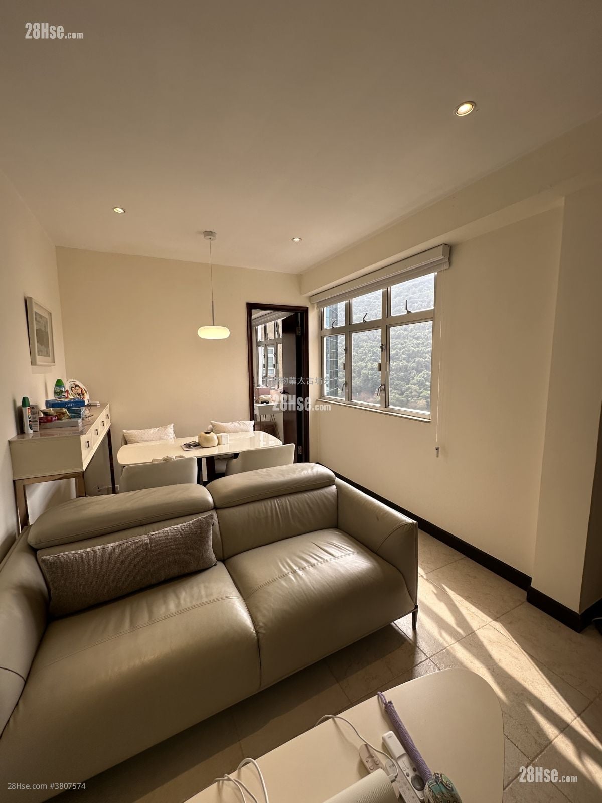 Hoi Kwong Court Sell 3 Bedrooms , 1 Bathroom 639 ft²