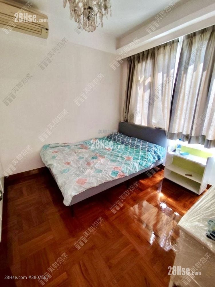 bedroom 2: Eden Garden Rental 3 Bedrooms , 2 Bathrooms 1,077 ft²