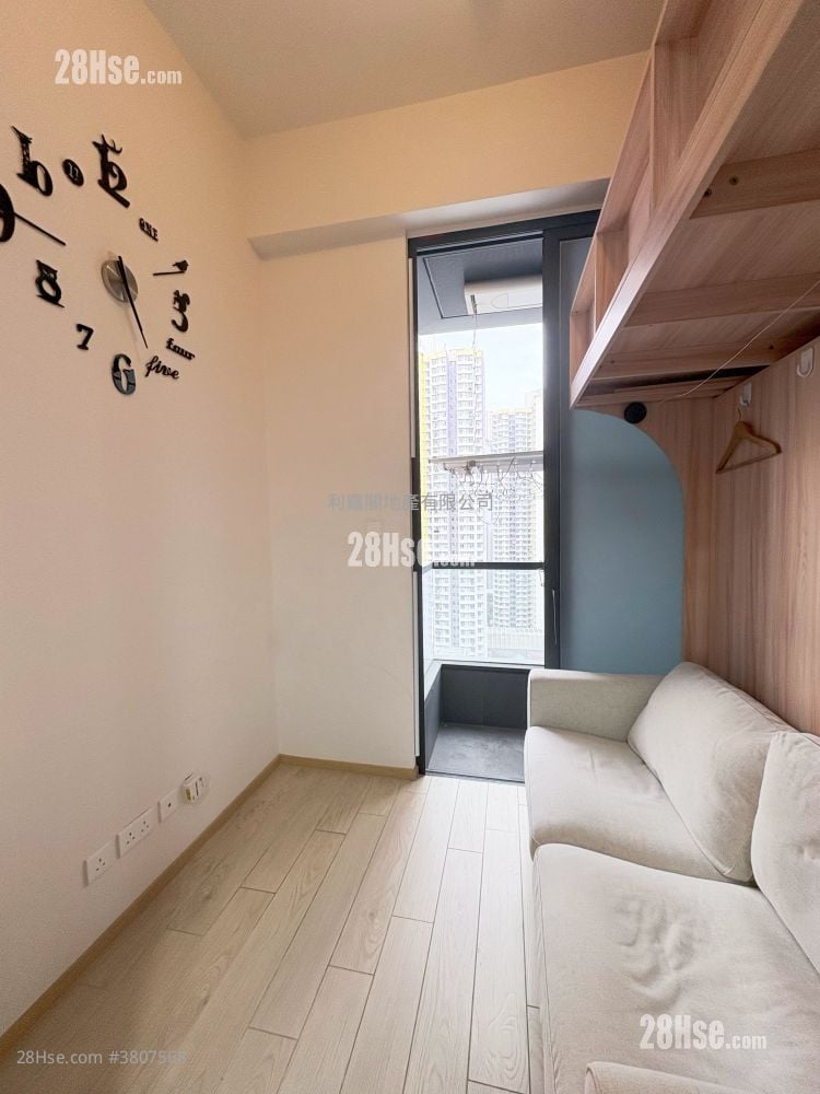 丰寓 租盘 1 房 , 1 浴室 243 平方尺