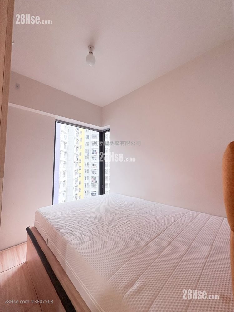 丰寓 租盘 1 房 , 1 浴室 243 平方尺