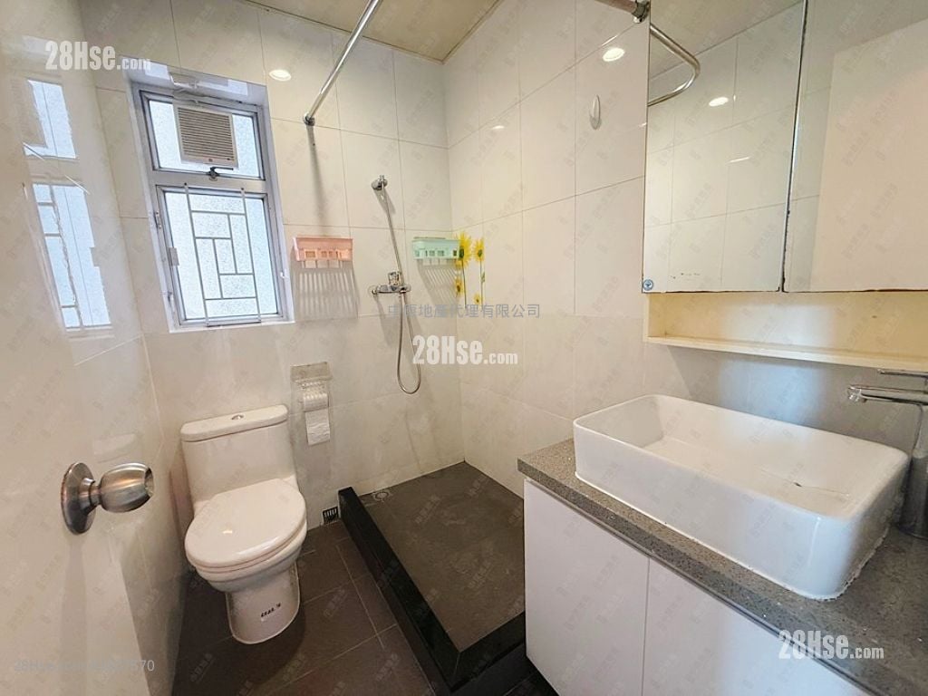 Discovery Park Sell 3 Bedrooms 648 ft²