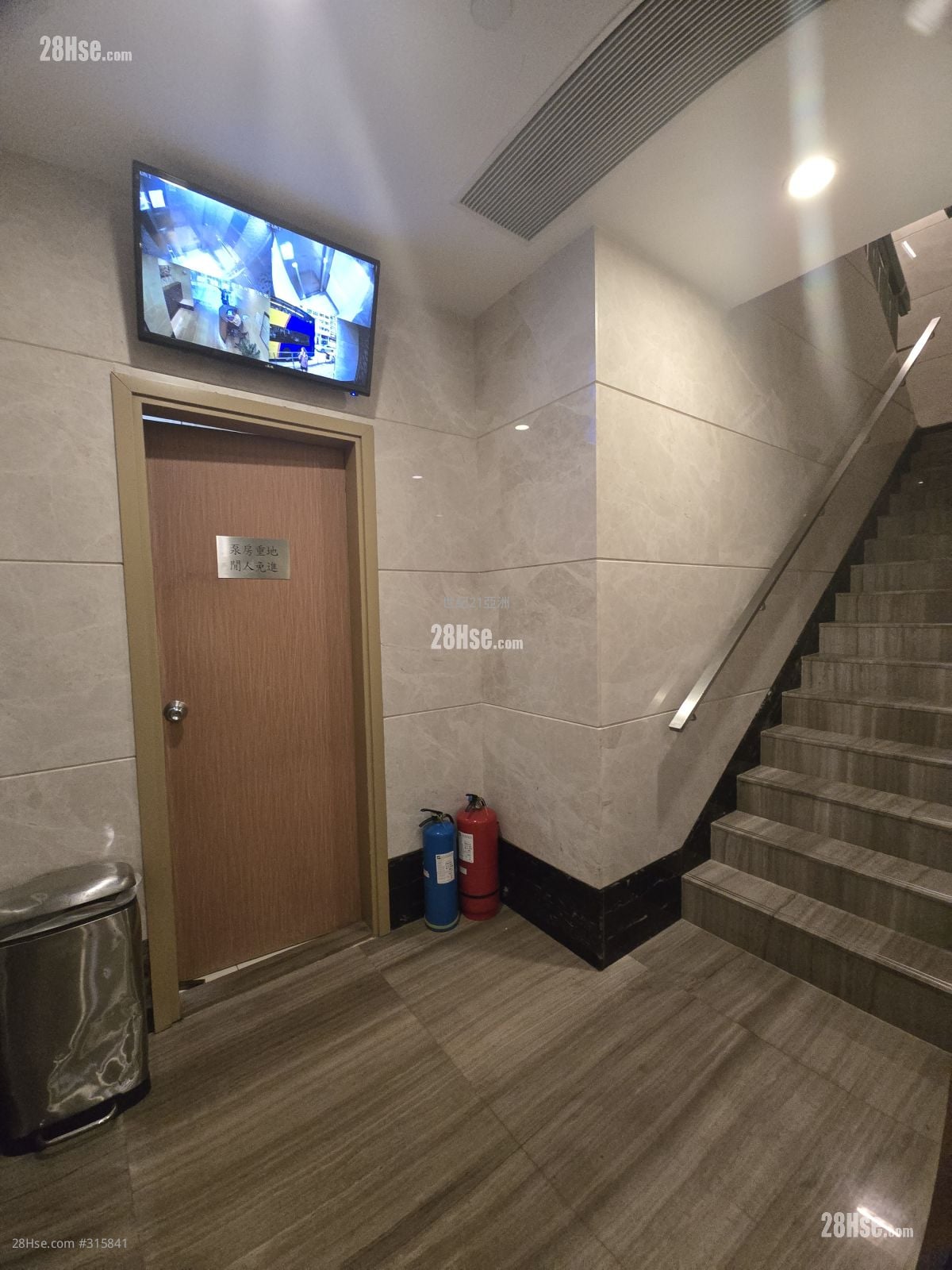 愉景楼 售盘 2 房 , 1 浴室 580 平方尺