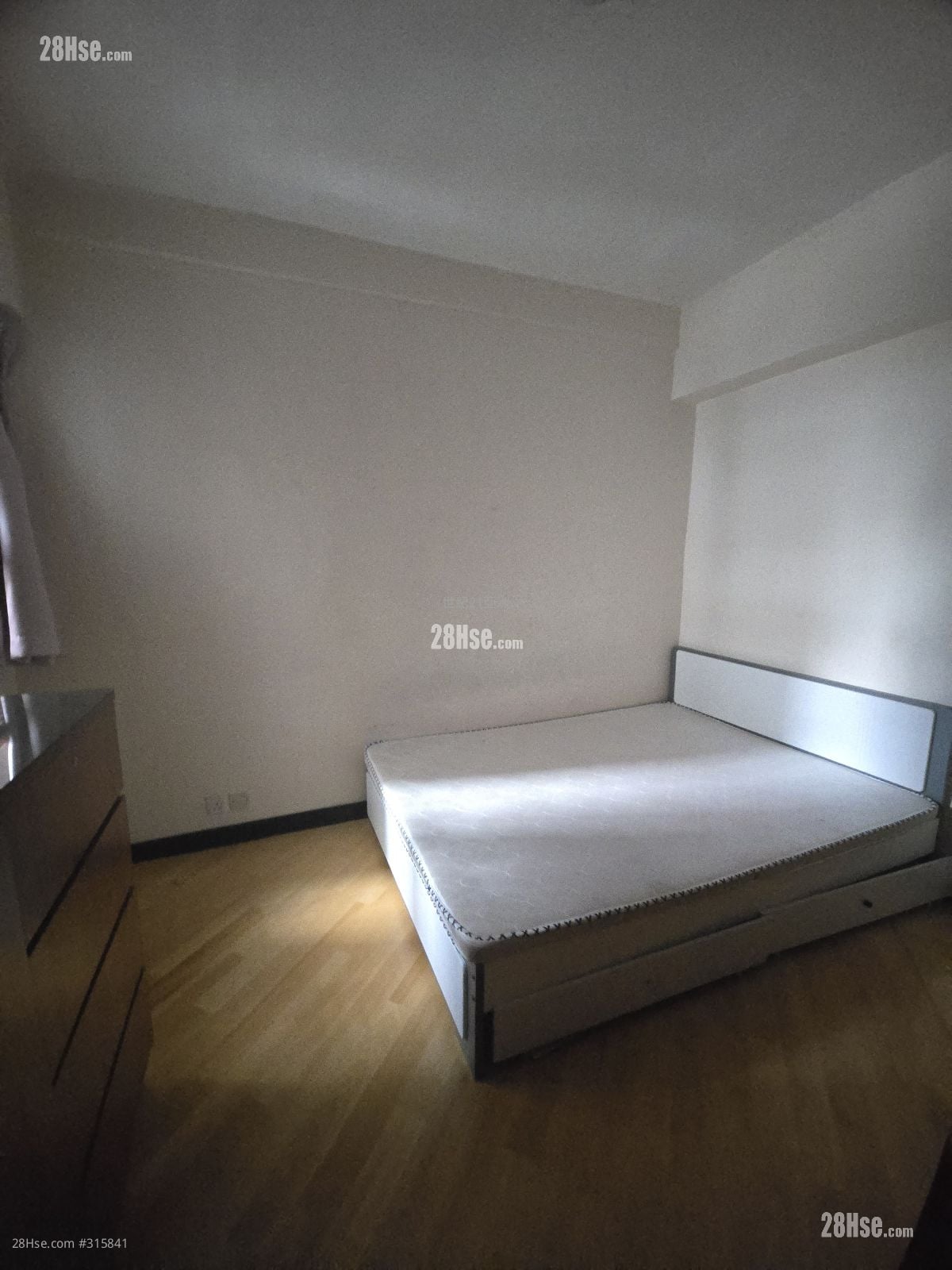 愉景楼 售盘 2 房 , 1 浴室 580 平方尺