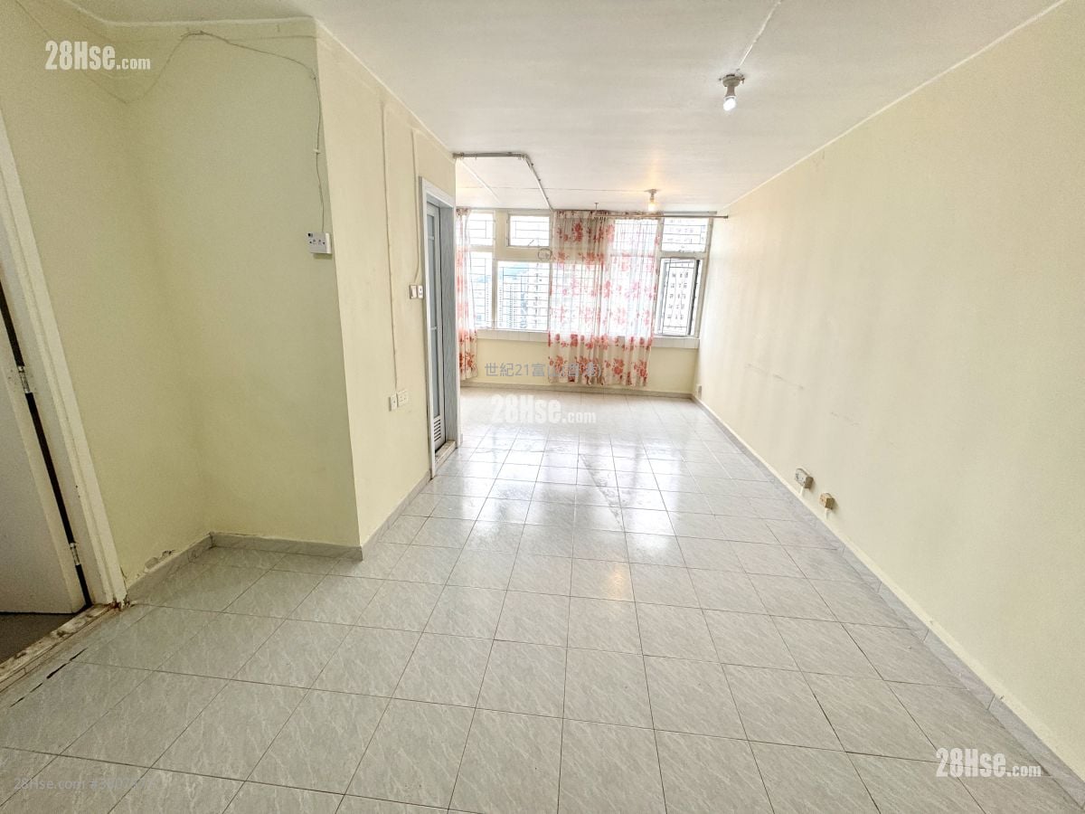 凤德邨 售盘 2 房 , 1 浴室 385 平方尺