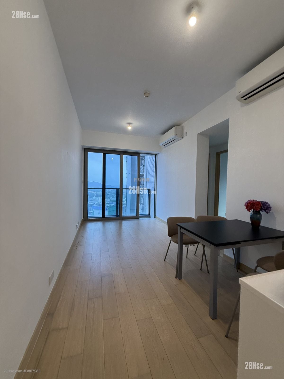 Marini Rental 3 Bedrooms , 1 Bathroom 598 ft²