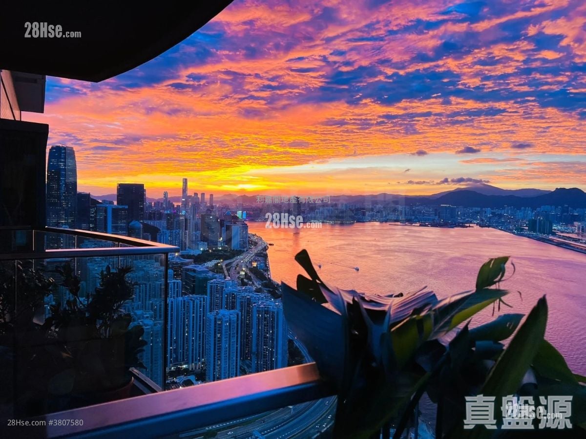 嘉亨湾 售盘 3 房 1,129 平方尺