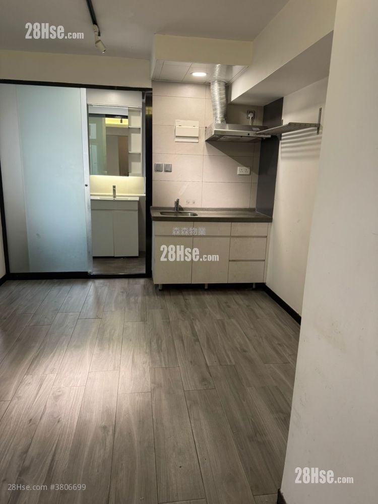 俊文楼 租盘 2 房 , 1 浴室 320 平方尺