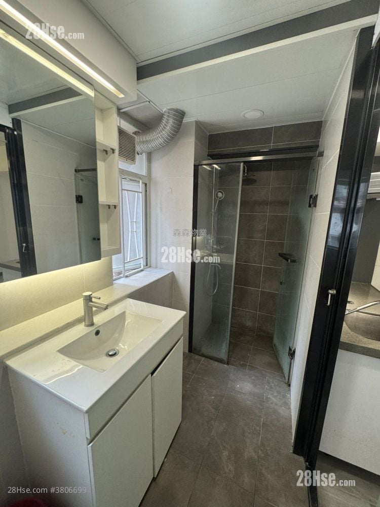 俊文楼 租盘 2 房 , 1 浴室 320 平方尺