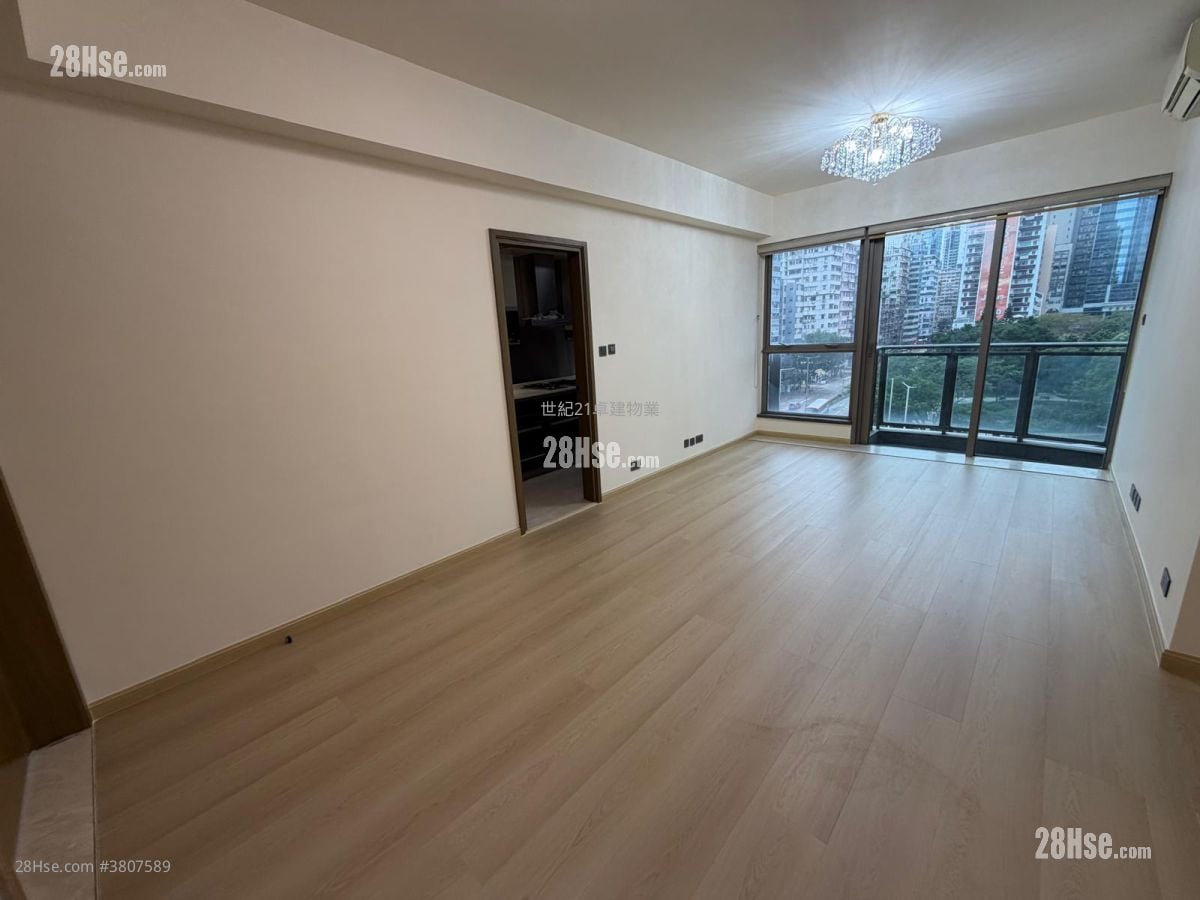 The Austin 租盘 3 房 , 2 浴室 890 平方尺