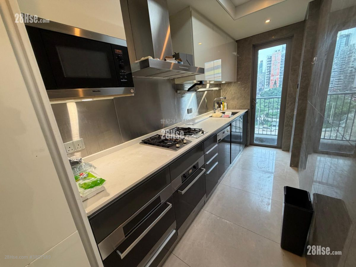 The Austin 租盘 3 房 , 2 浴室 890 平方尺