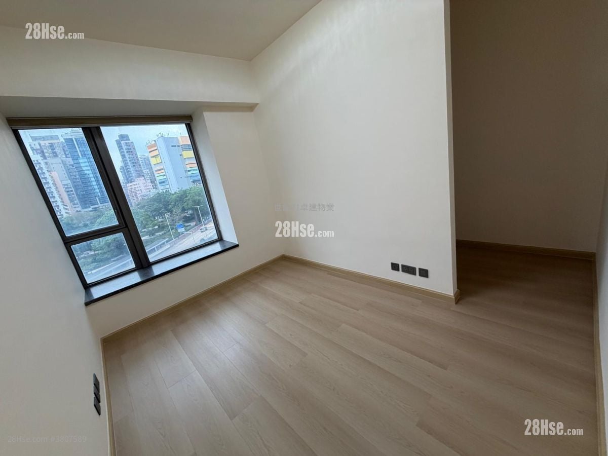 The Austin 租盘 3 房 , 2 浴室 890 平方尺