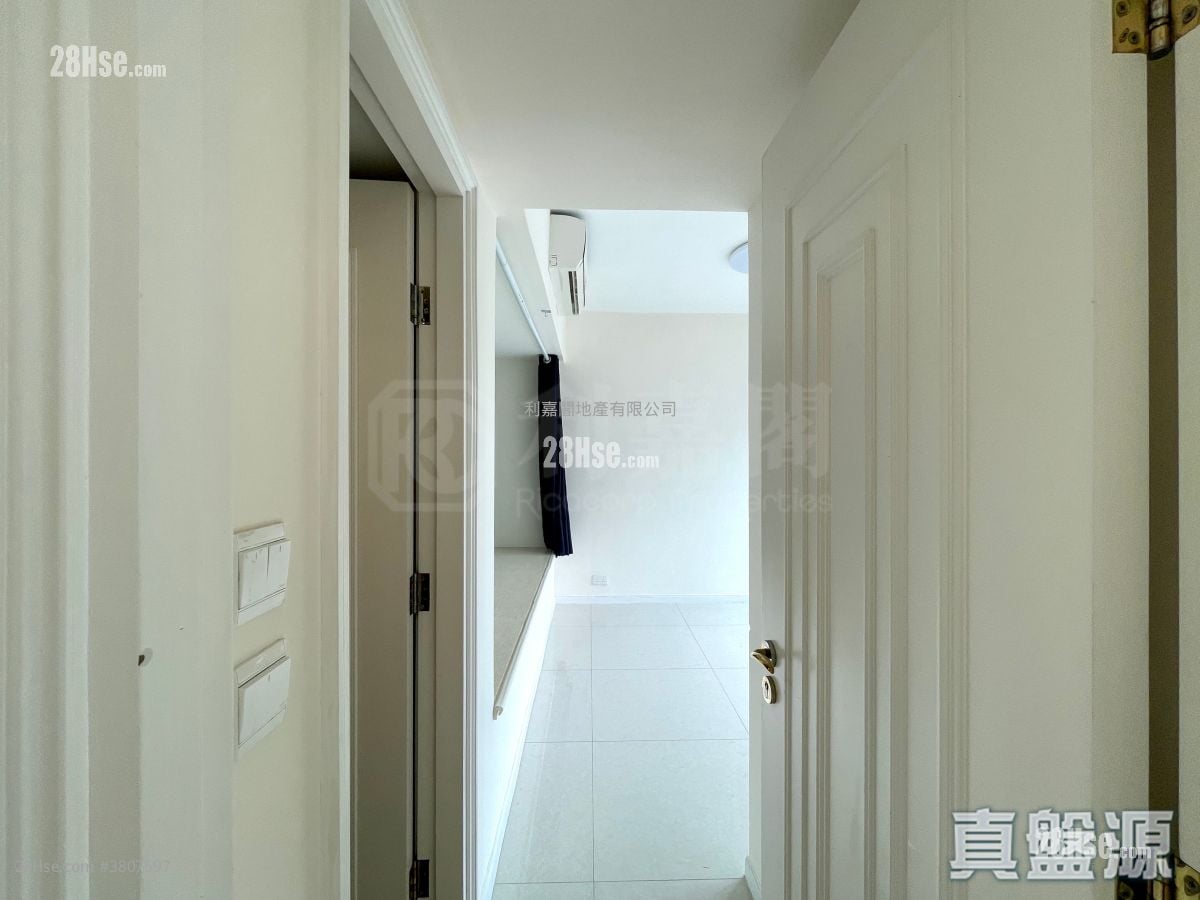 致蓝天 售盘 3 房 , 2 浴室 743 平方尺