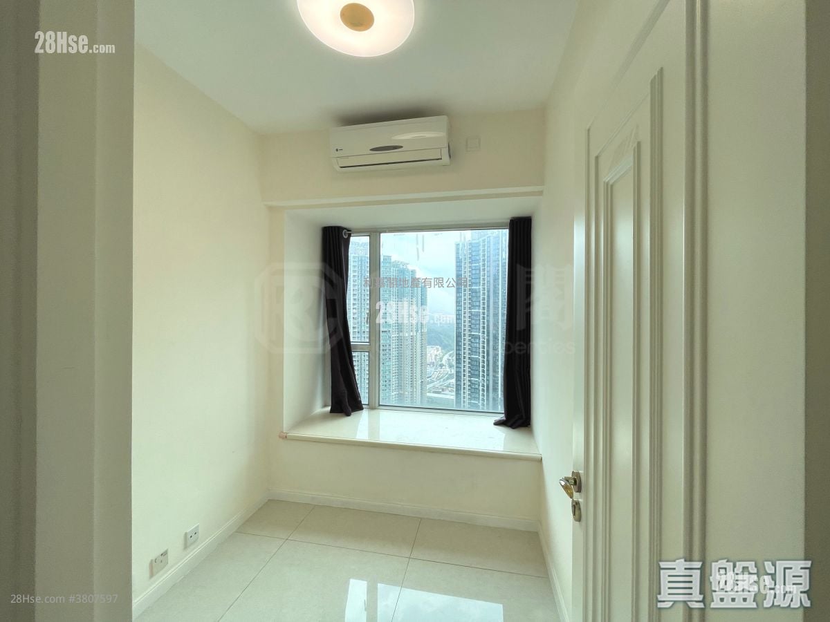 致蓝天 售盘 3 房 , 2 浴室 743 平方尺