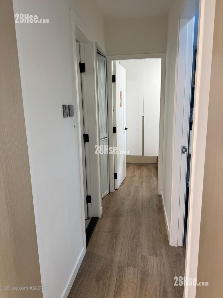 君傲湾 租盘 3 房 , 2 浴室 671 平方尺