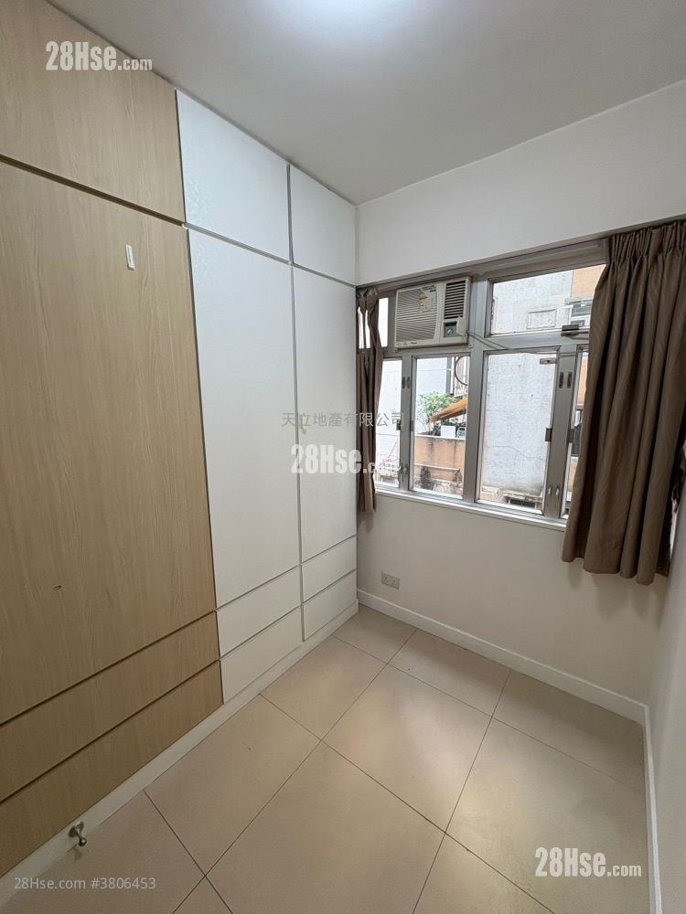 金阁大厦 租盘 2 房 , 1 浴室 385 平方尺