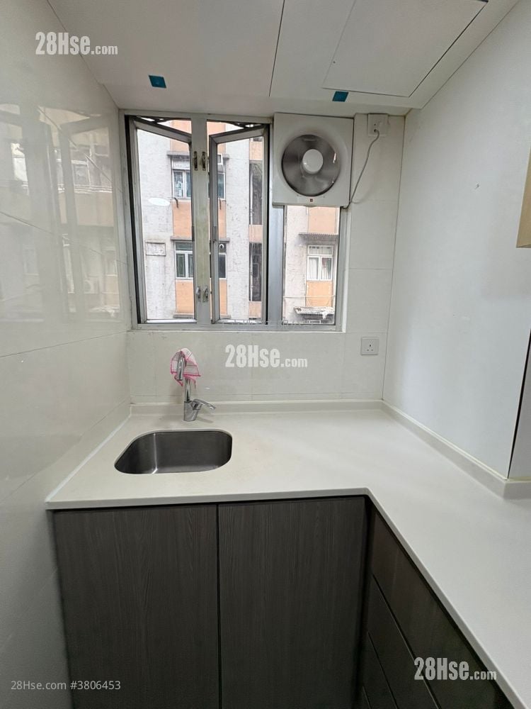 金阁大厦 租盘 2 房 , 1 浴室 385 平方尺