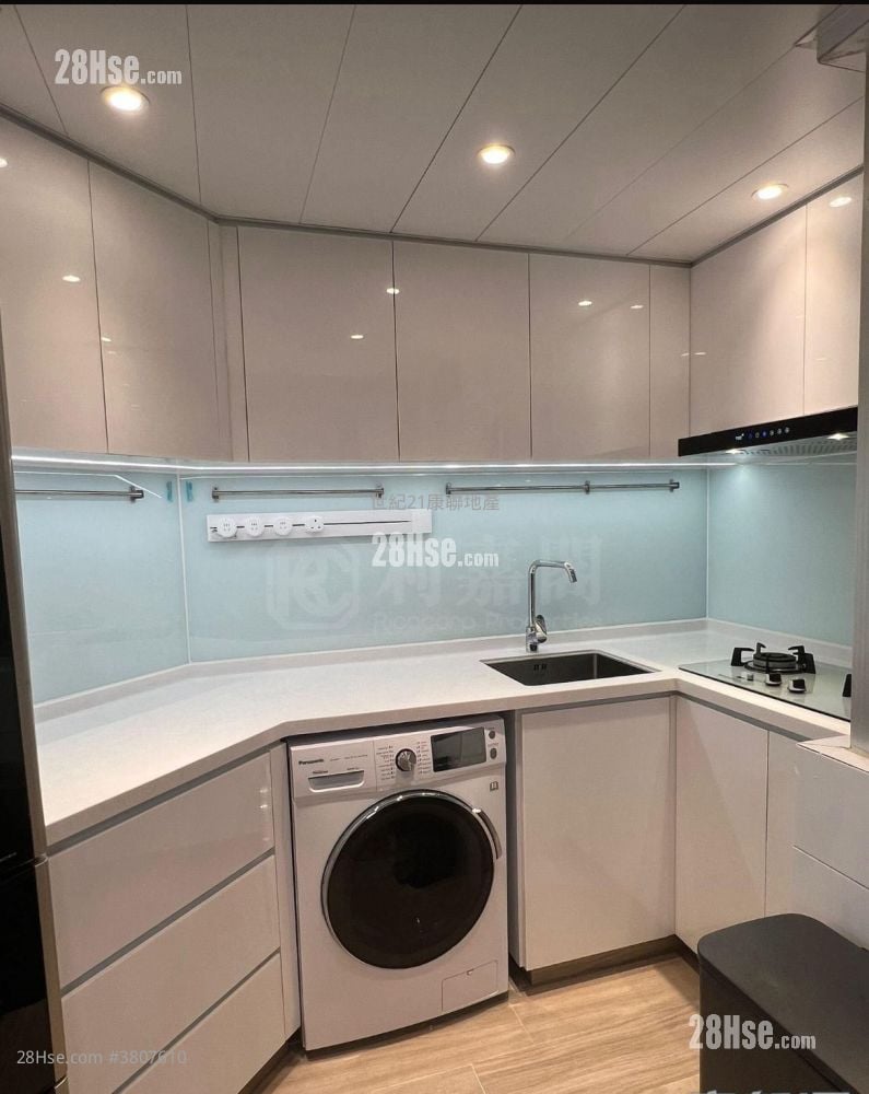 Laguna City Sell 2 Bedrooms , 1 Bathroom 517 ft²