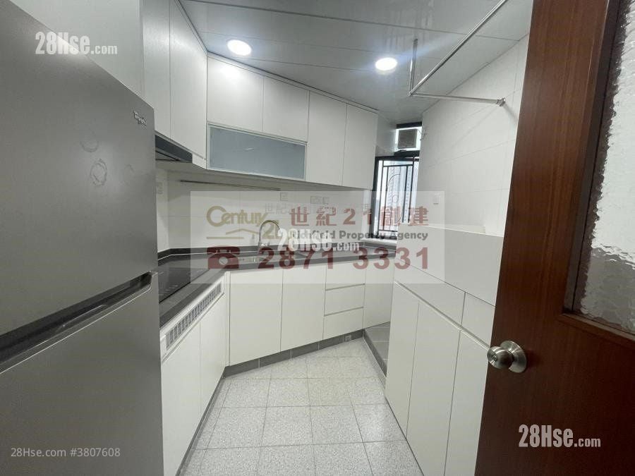 殷桦花园 售盘 3 房 , 2 浴室 842 平方尺