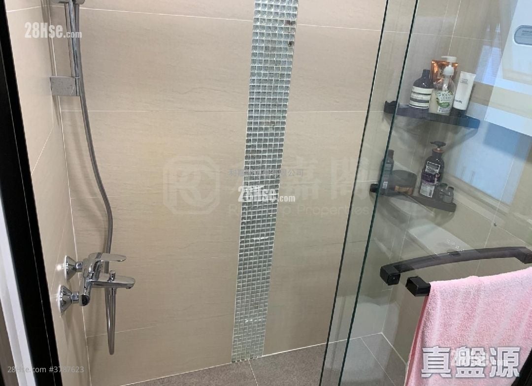 花都广场 租盘 2 房 , 1 浴室 370 平方尺