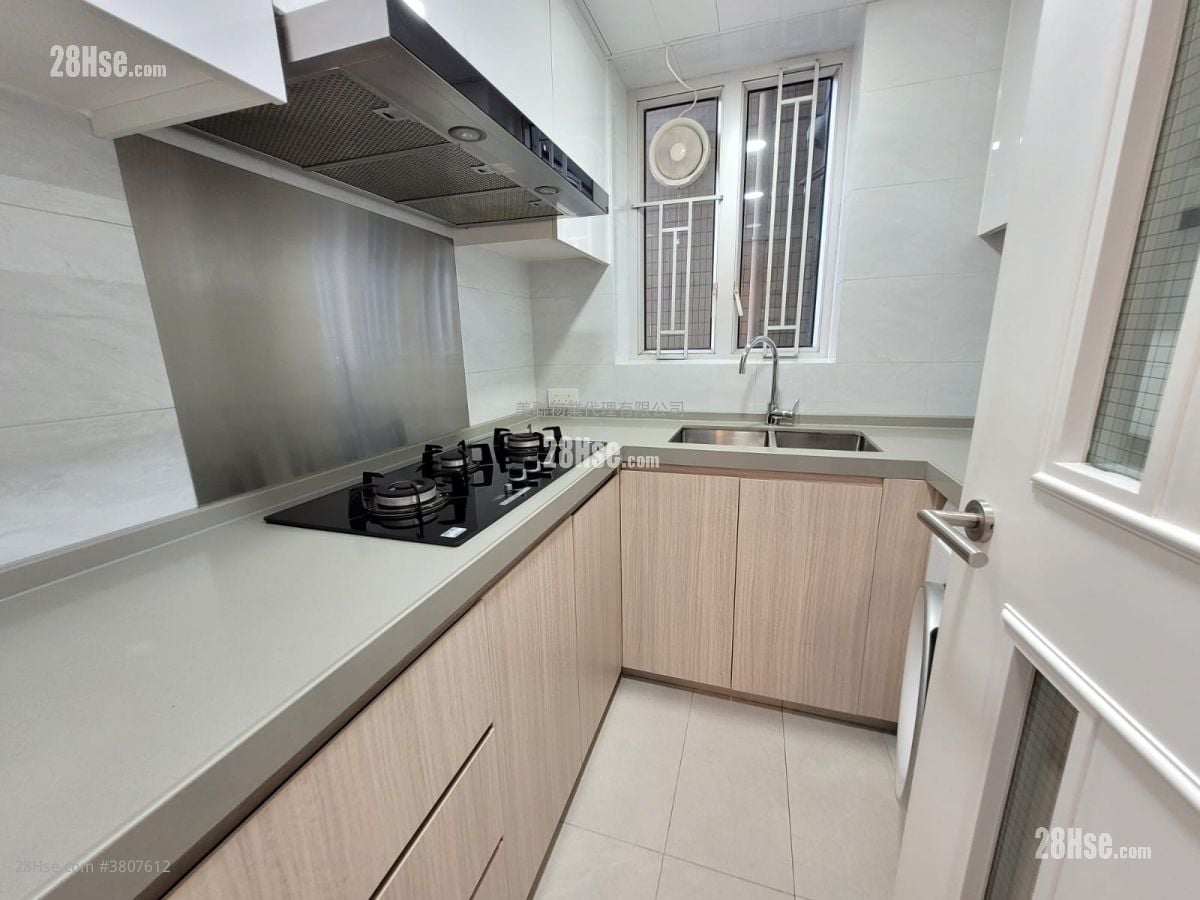 泓景台 售盘 2 房 , 1 浴室 515 平方尺